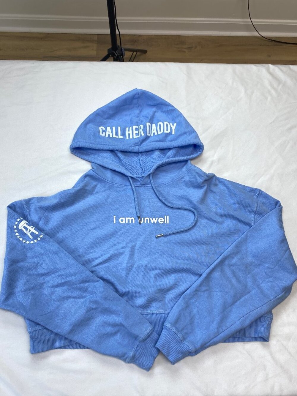 Barstool Chicks Call Her Daddy I Am Unwell Cropped Hoodie SM